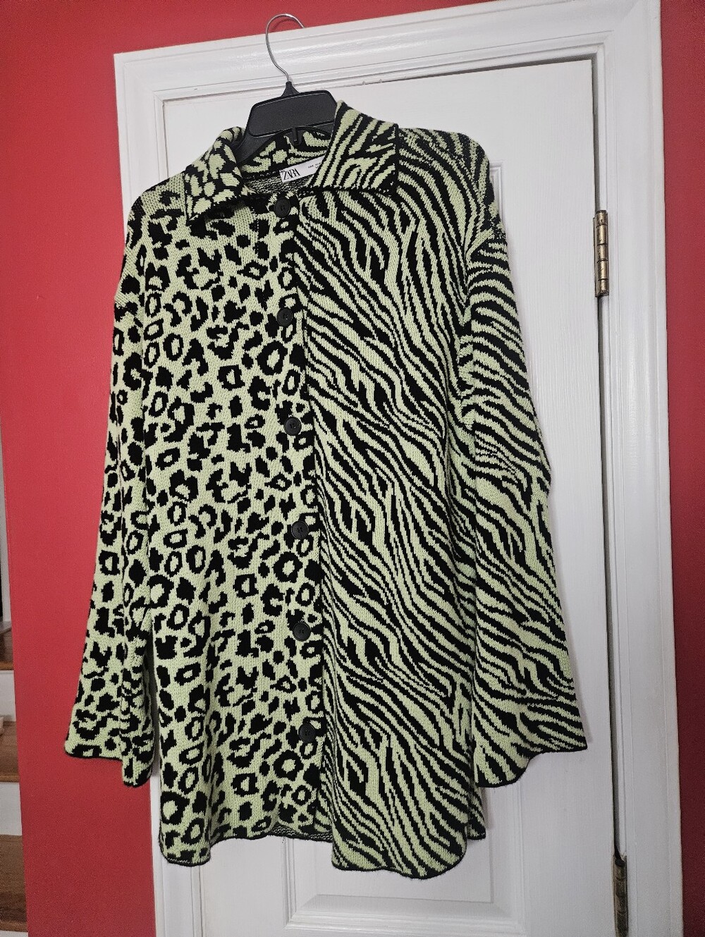 Zara Women's Green & Black Animal-Print Coat